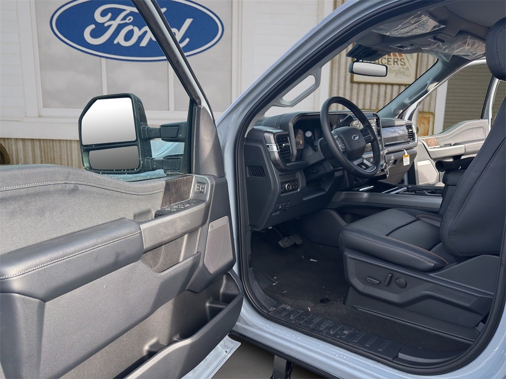 2026 Ford Super Duty F-250® Lariat®