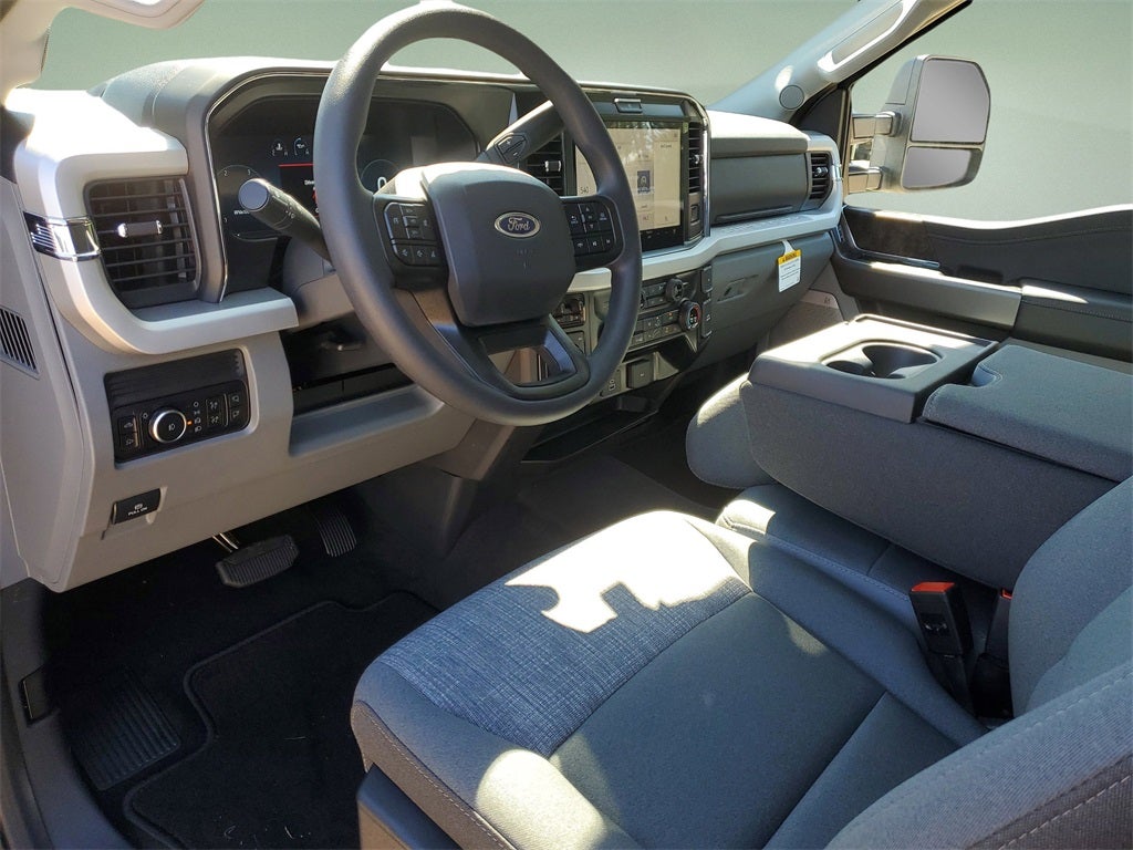 2026 Ford Super Duty F-250® XLT