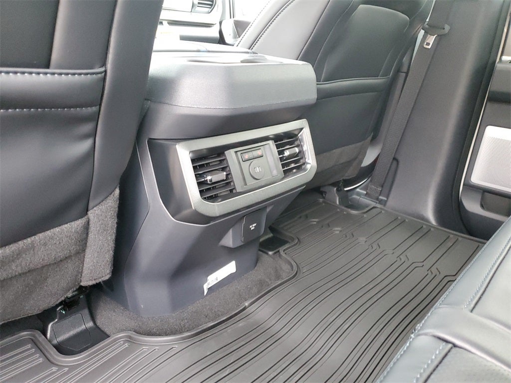 2026 Ford Super Duty F-350® Platinum®