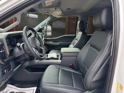 2026 Ford Super Duty F-350® Lariat®