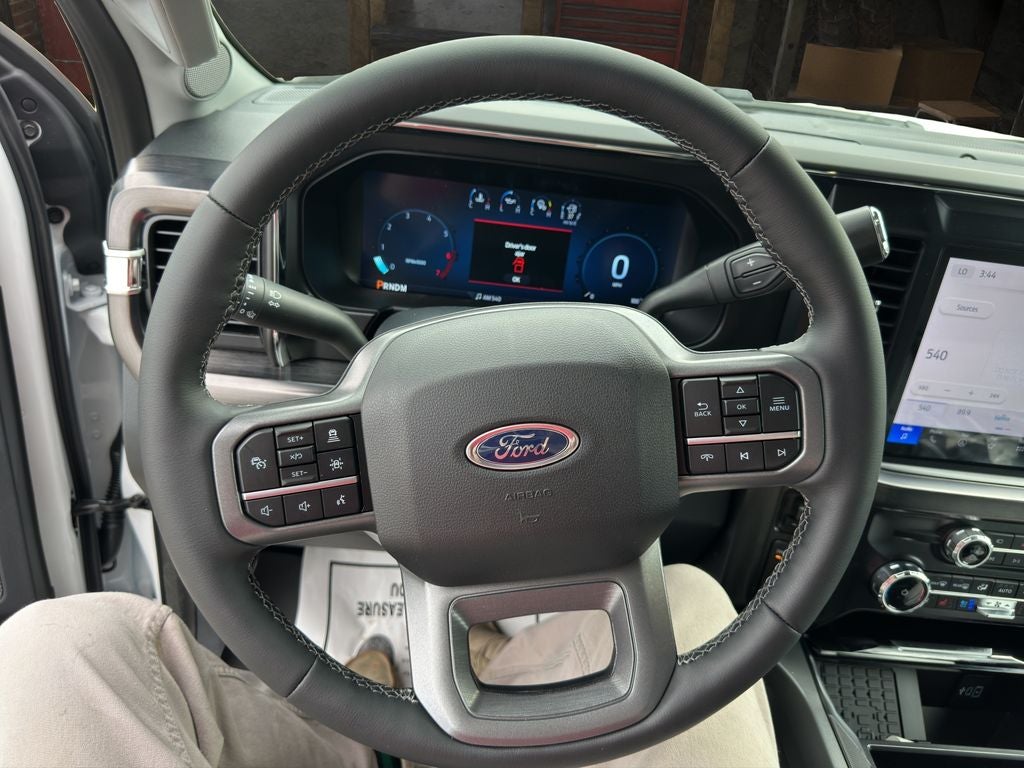 2026 Ford Super Duty F-350® Lariat®