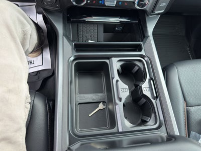 2026 Ford Super Duty F-350® Lariat®