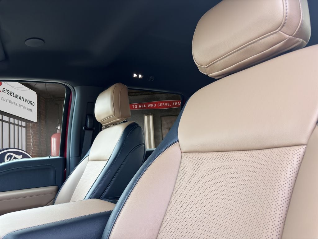 2026 Ford Super Duty F-350® Lariat®