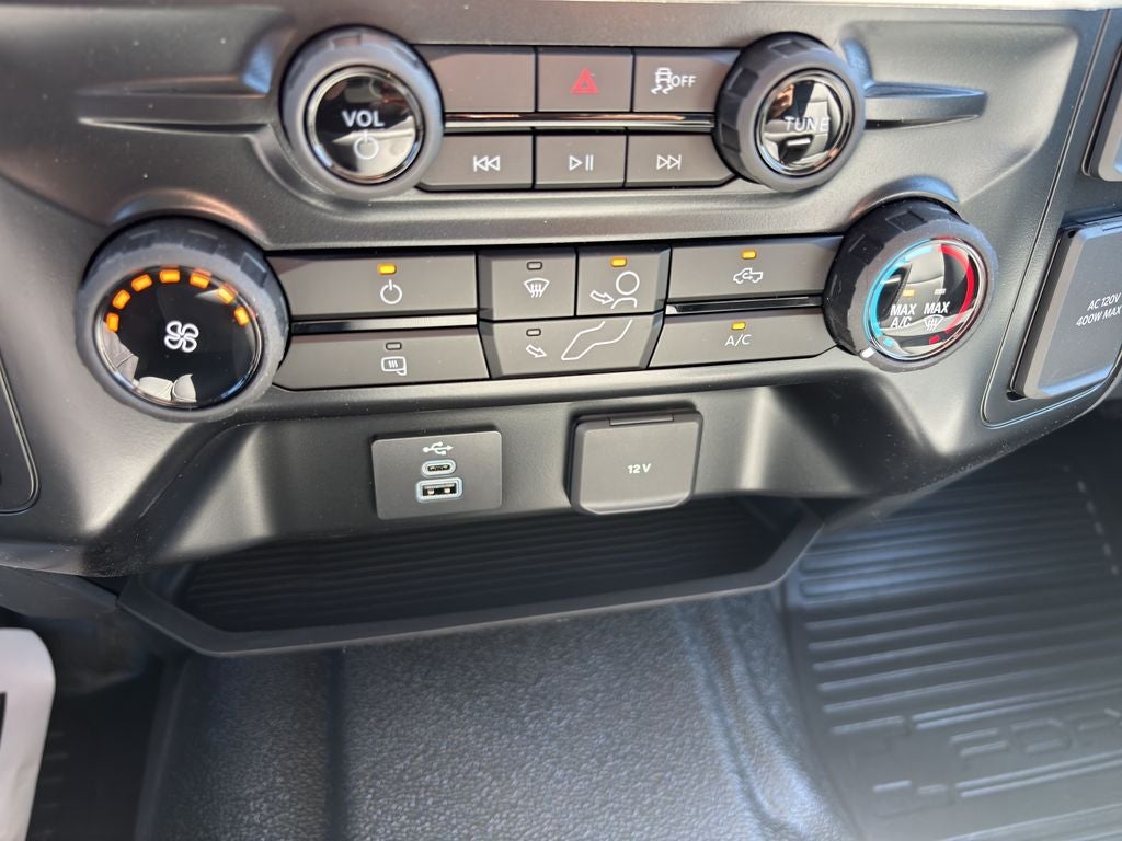 2026 Ford Super Duty F-350® XL
