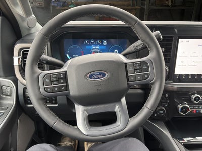 2026 Ford Super Duty F-350® Lariat®