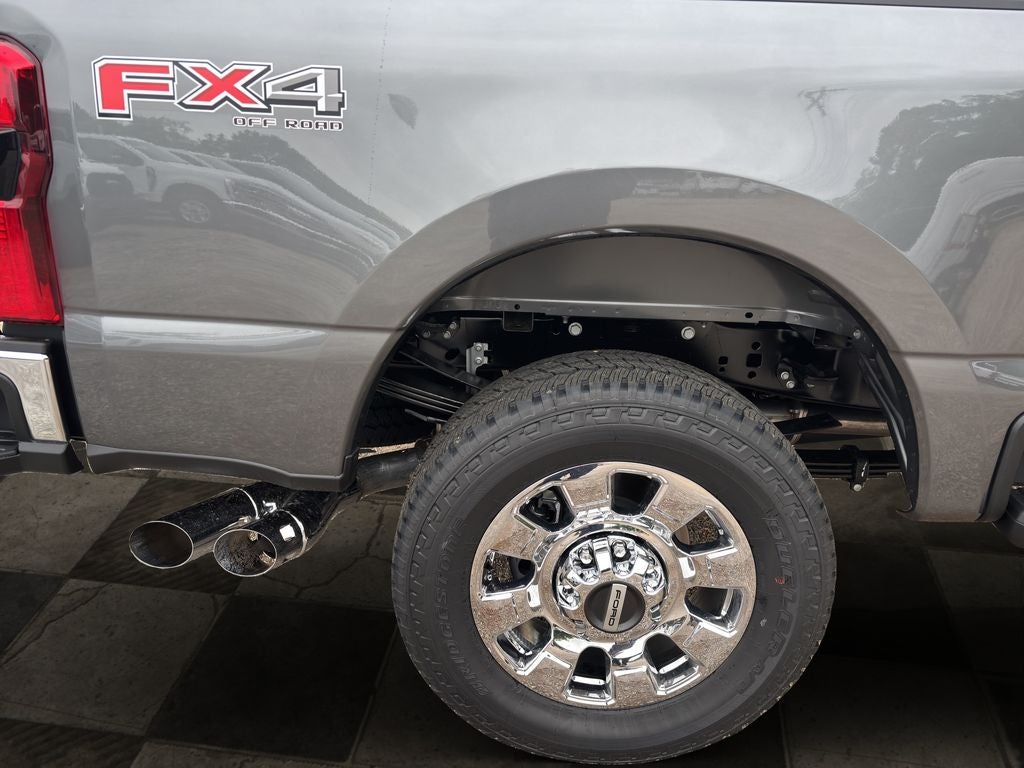 2026 Ford Super Duty F-350® Lariat®