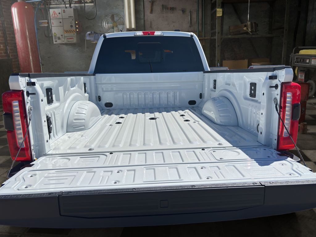 2026 Ford Super Duty F-350® Lariat®