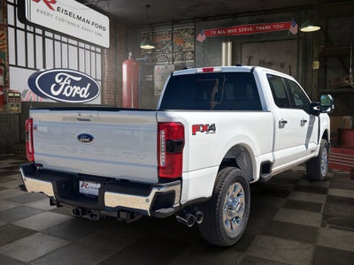 2026 Ford Super Duty F-350® Lariat®