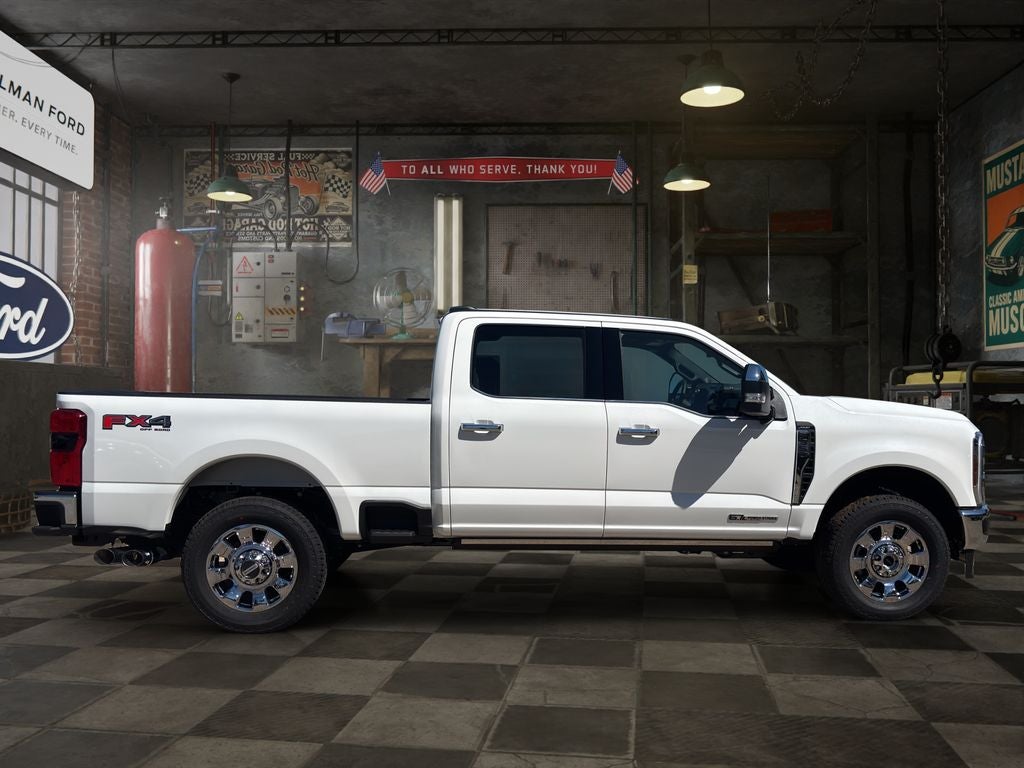 2026 Ford Super Duty F-350® Lariat®