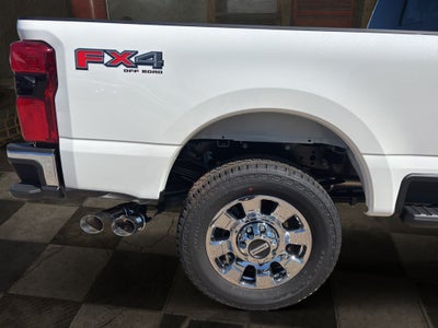 2026 Ford Super Duty F-350® Lariat®
