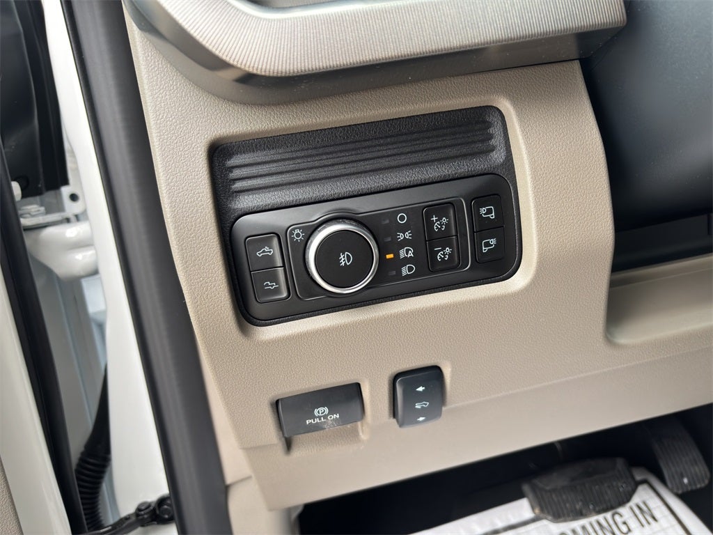 2026 Ford Super Duty F-350® Platinum®