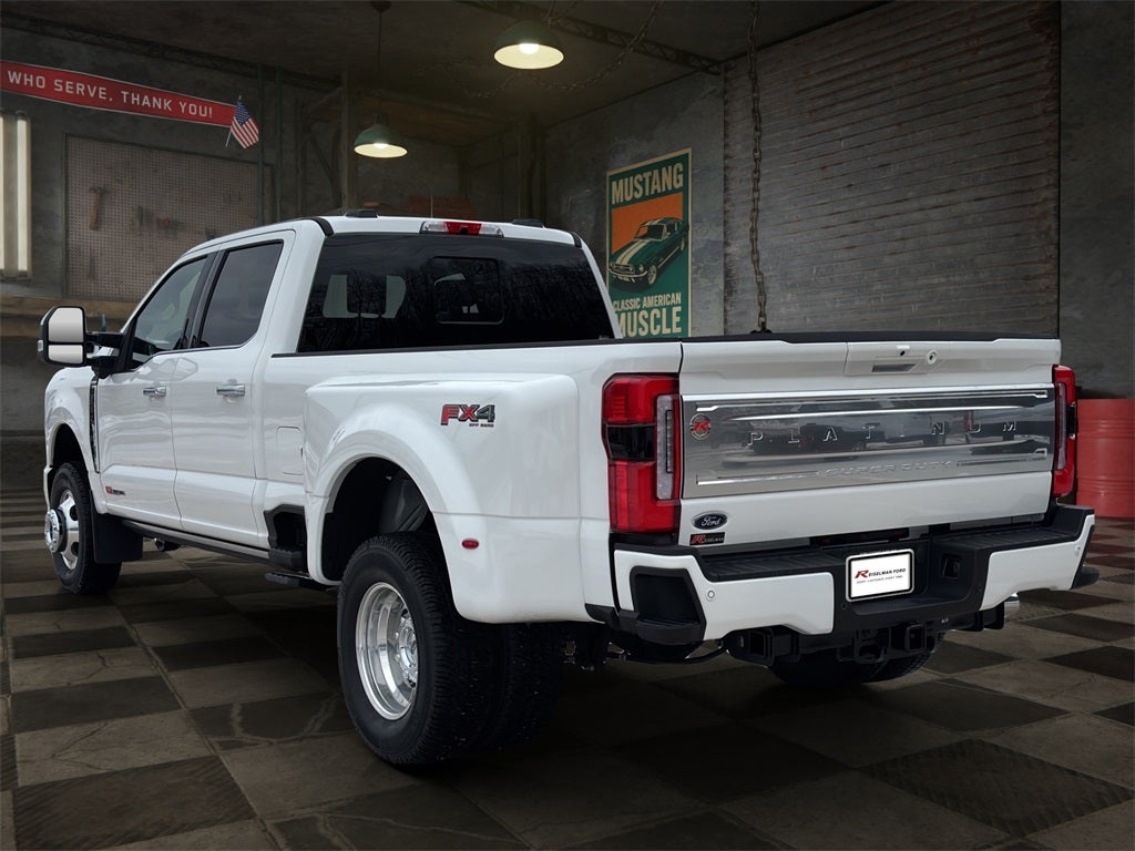 2026 Ford Super Duty F-350® Platinum®