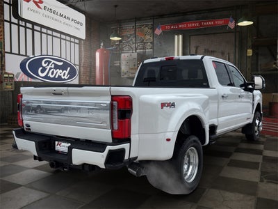 2026 Ford Super Duty F-350® Platinum®