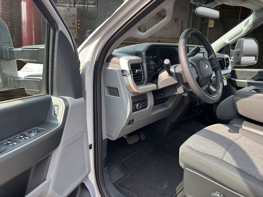 2026 Ford Super Duty F-350® XL