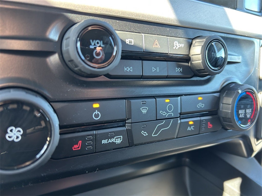 2026 Ford Super Duty F-350® XLT