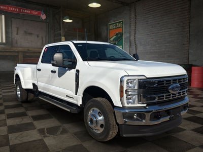 2026 Ford Super Duty F-350® XLT
