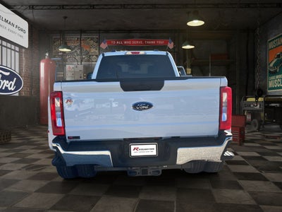 2026 Ford Super Duty F-350® XLT