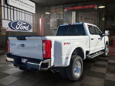 2026 Ford Super Duty F-350® XLT