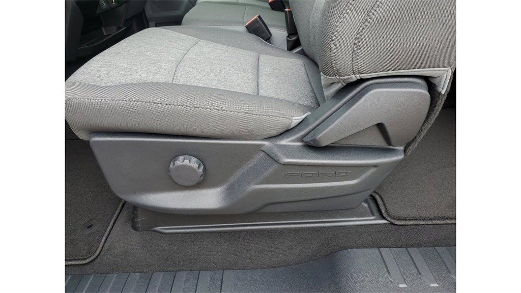 2025 Ford Super Duty F-350® XL