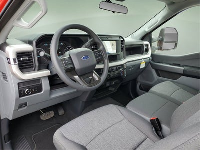 2025 Ford Super Duty F-350® XL