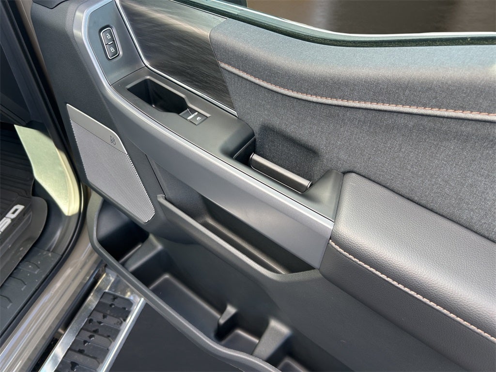 2025 Ford F-150 Lariat®