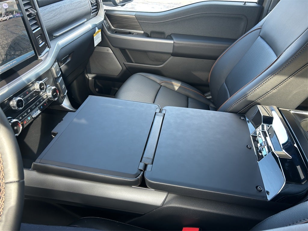 2025 Ford F-150 Lariat®