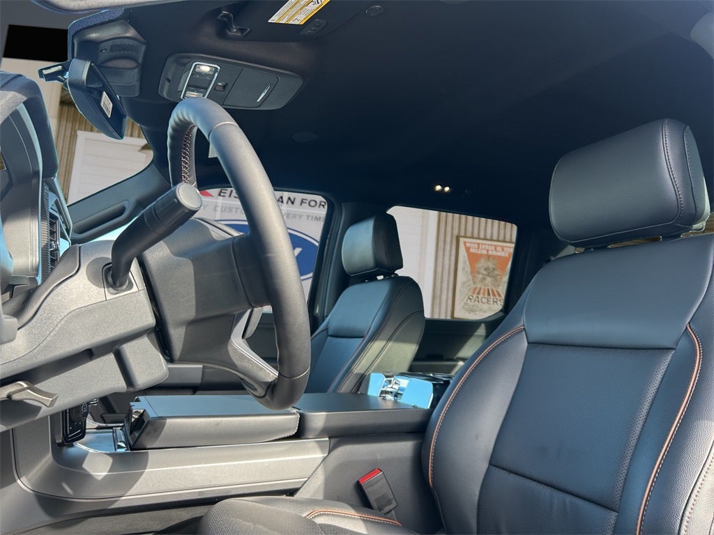 2025 Ford F-150 Lariat®