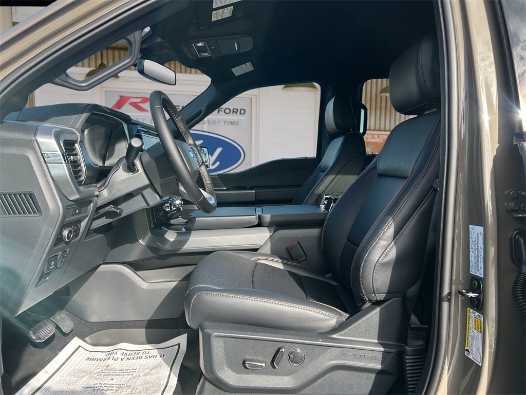 2025 Ford F-150 Lariat®