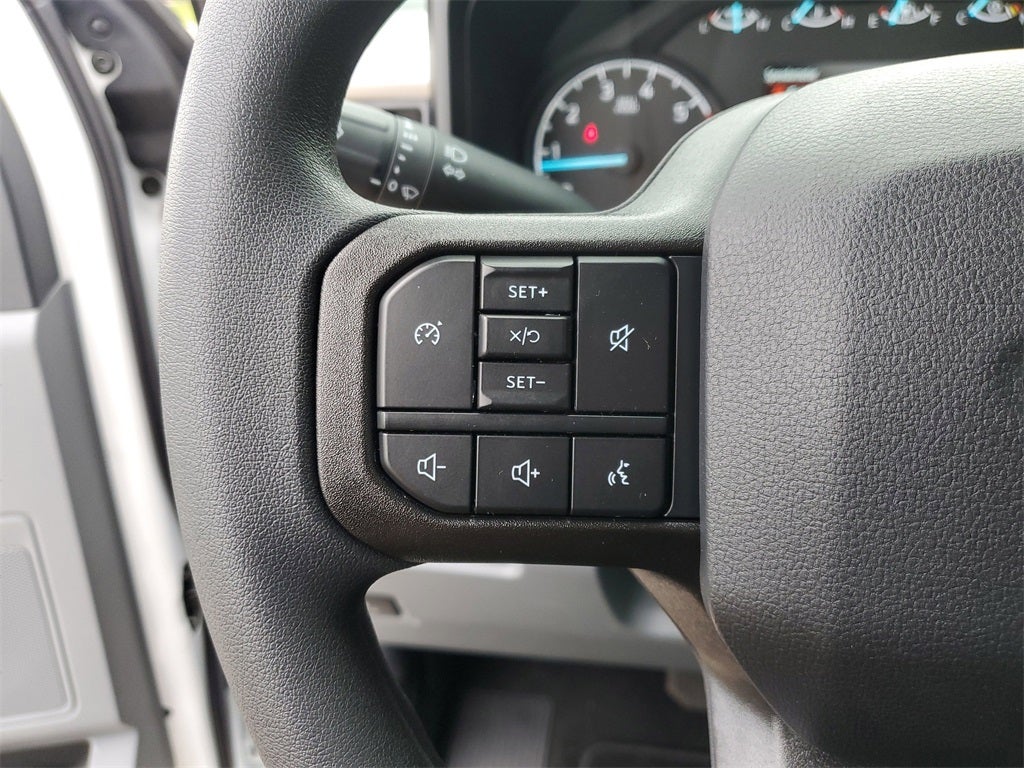 2025 Ford Super Duty F-350® XL