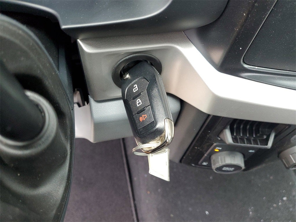 2025 Ford Super Duty F-350® XL