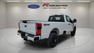 2025 Ford Super Duty F-350® XL