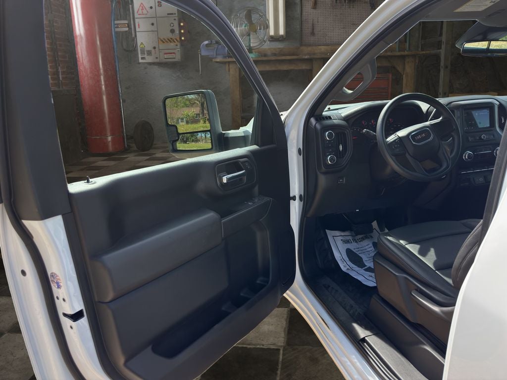 2024 GMC Sierra 3500HD Pro