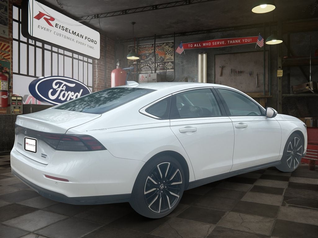 2025 Honda Accord Hybrid Touring