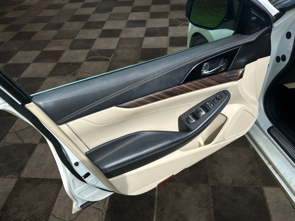 2016 Nissan Maxima Platinum