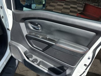 2024 Nissan Titan PRO-4X