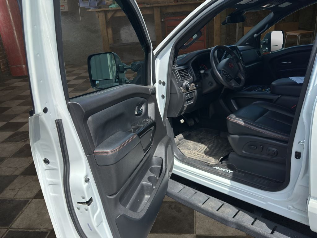 2024 Nissan Titan PRO-4X