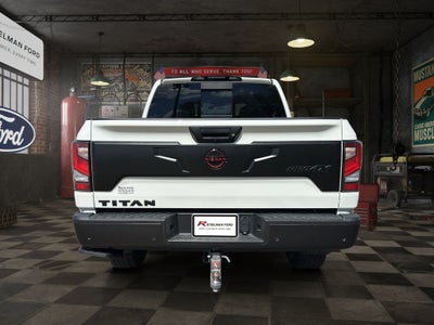 2024 Nissan Titan PRO-4X