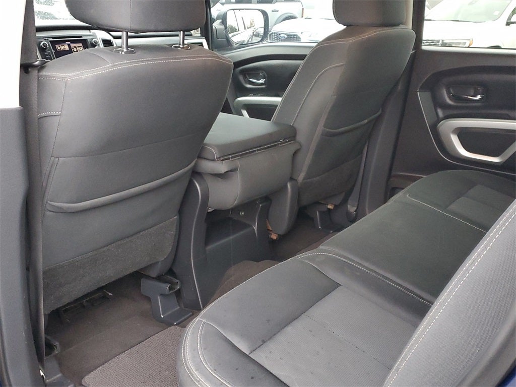 2019 Nissan Titan SV