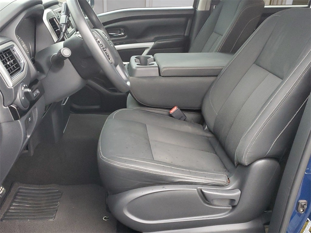 2019 Nissan Titan SV