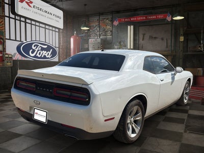 2019 Dodge Challenger SXT