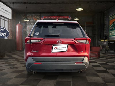 2022 Toyota RAV4 LE
