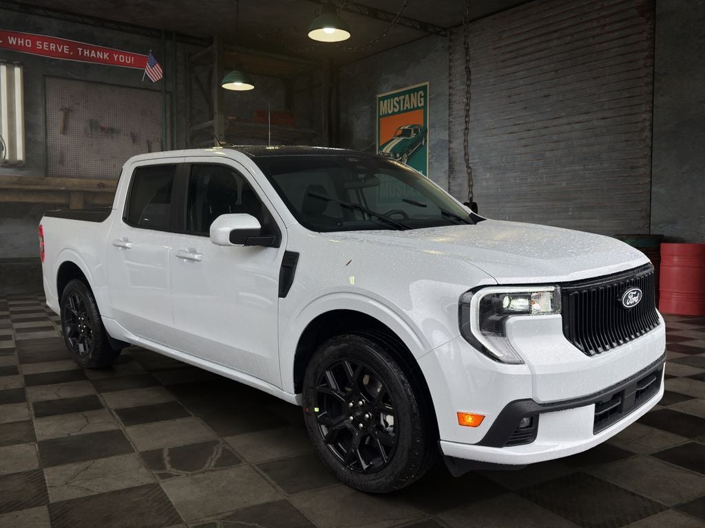 2026 Ford Maverick Lobo Standard