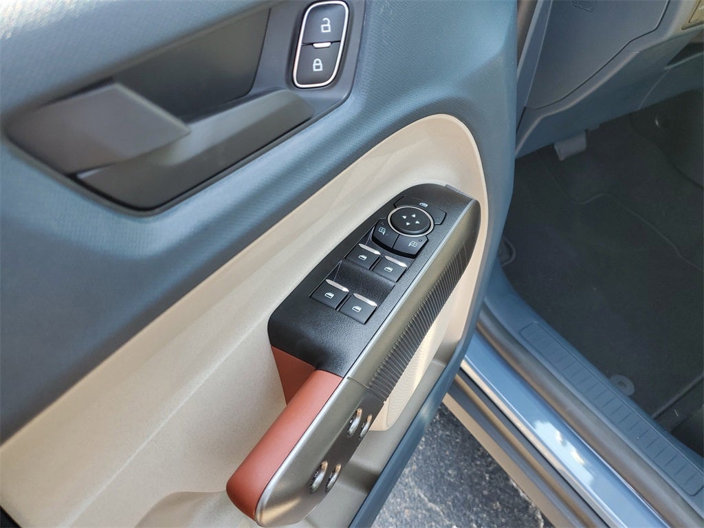 2025 Ford Maverick Lariat®