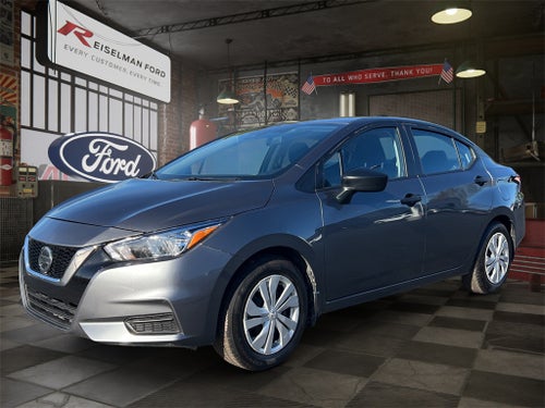 2022 Nissan Versa 1.6 S