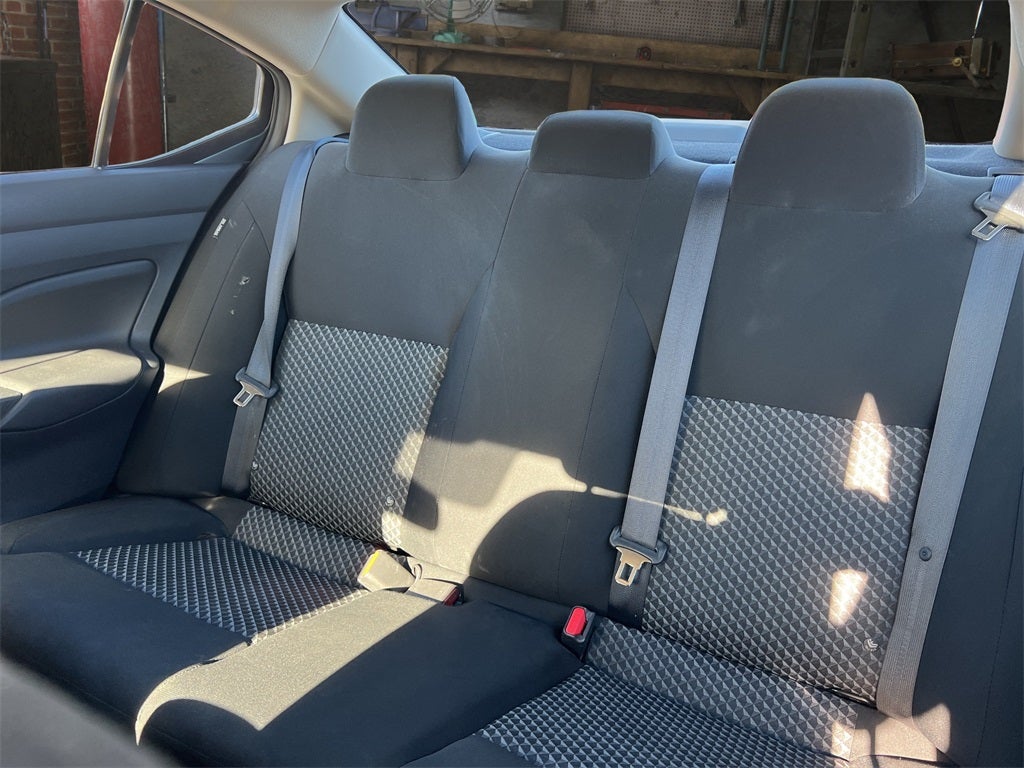 2022 Nissan Versa 1.6 S