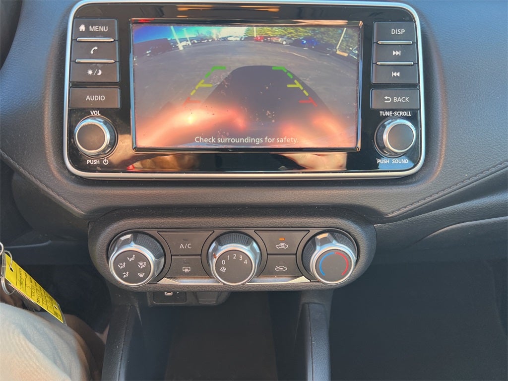 2022 Nissan Versa 1.6 S