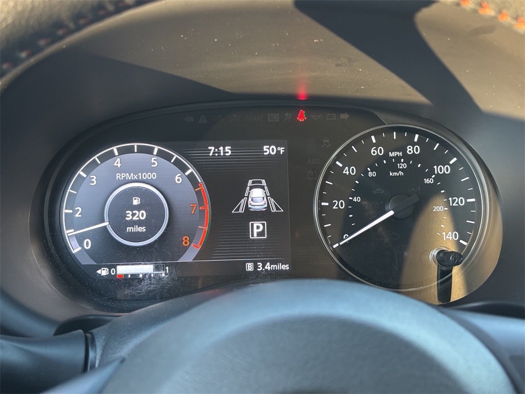 2023 Nissan Kicks SR