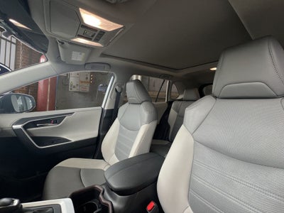 2022 Toyota RAV4 Hybrid Limited