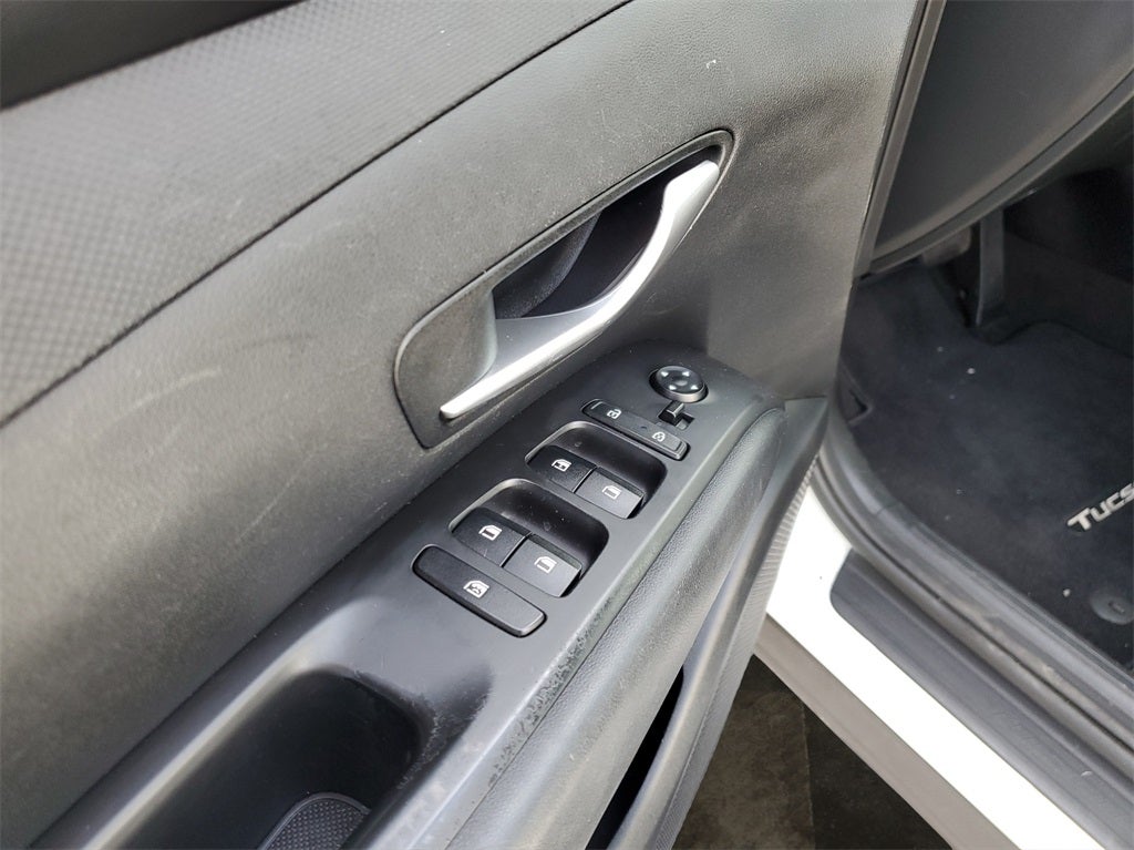 2022 Hyundai Tucson SE