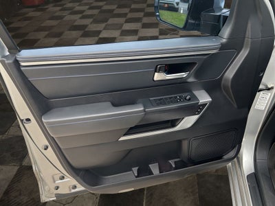 2022 Toyota Tundra Platinum
